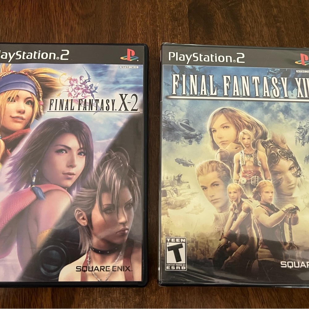 Sony Black and Blue PlayStation 2 Final Fantasy Game Set